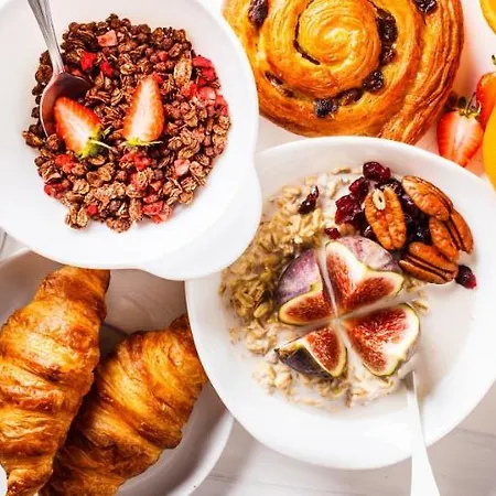 Imperial فندق مبيت وإفطار تروبيا